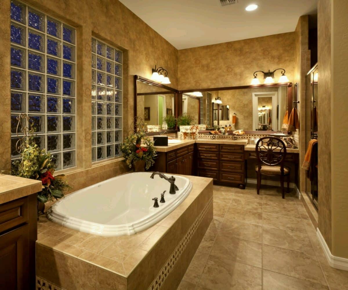 Residential Bathroom | Photo Gallery | South Shore Construction